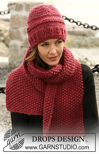104-40 b Paprika Hat