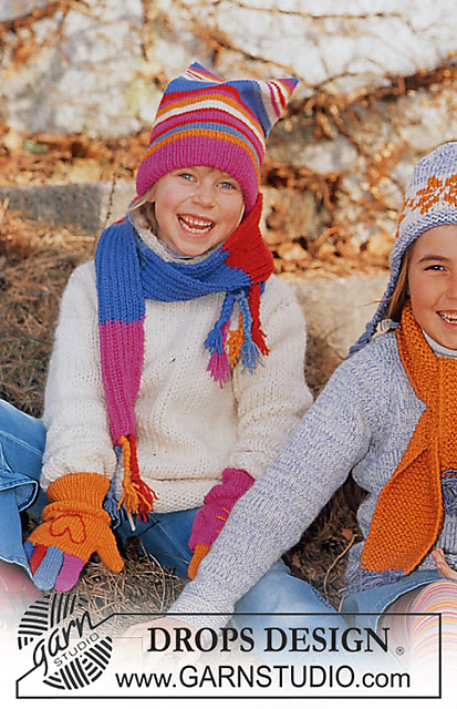 s12-16 Hat and scarf in English Rib, and mittens