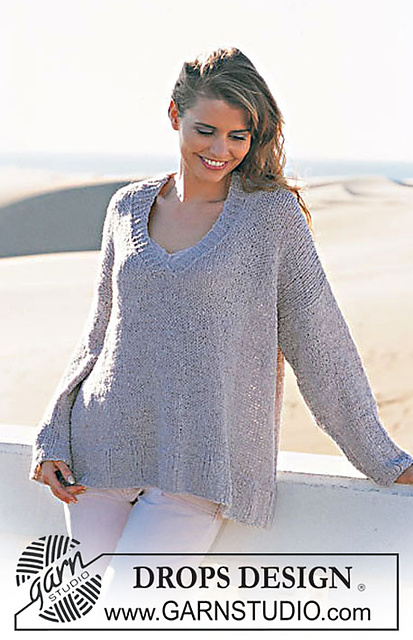 90-14 Pullover with V-neck