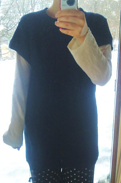 d. Garter Stitch Circular Yoke Dress (ガーター編み丸ヨークのワンピース)