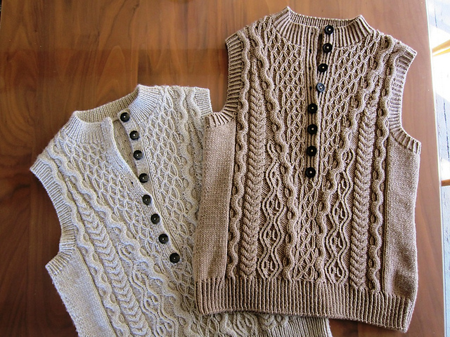 #28 Aran Vest by Keiko Okamoto (岡本啓子)