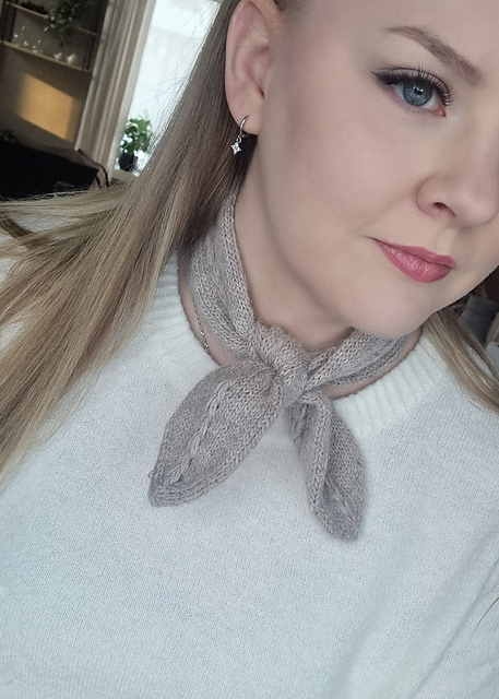 Fiola Bow Scarf