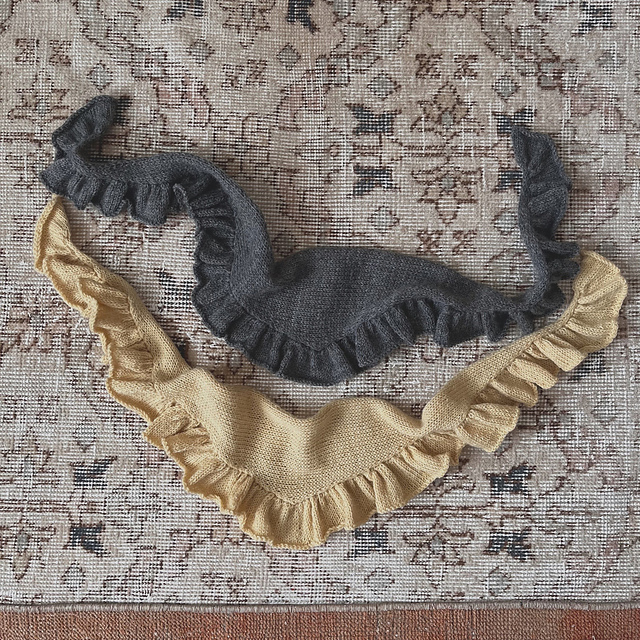 Ravelry: Pottery Scarf pattern by Knitail/ Derako