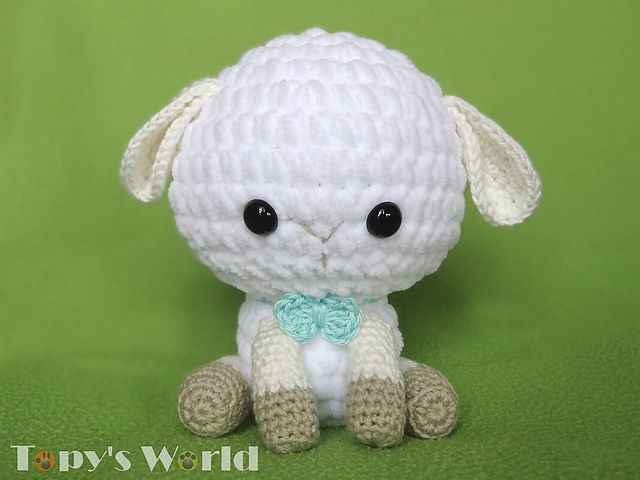 Chenille lamb