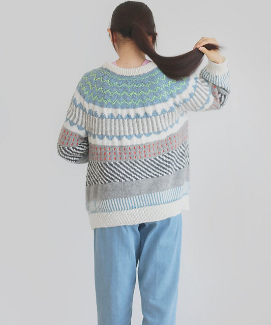 Ravelry: Sunny Sweater pattern by Tomoko Noguchi (野口智子)