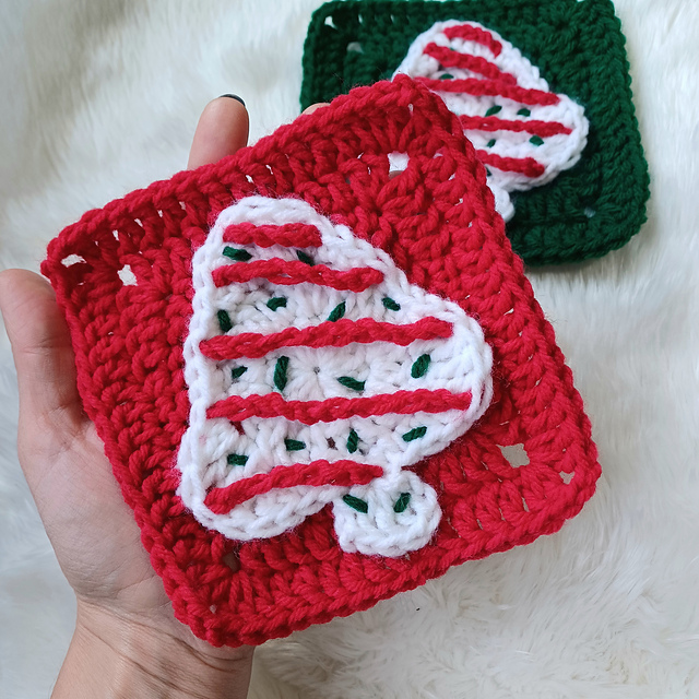 Christmas Tree Cake Square