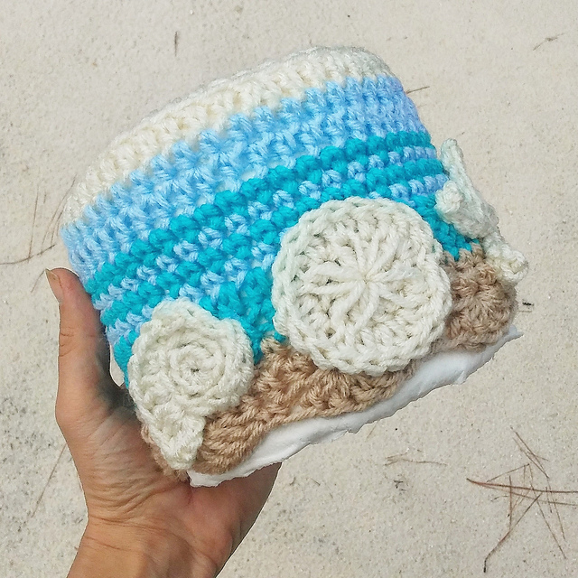 ocean waves toilet paper cover