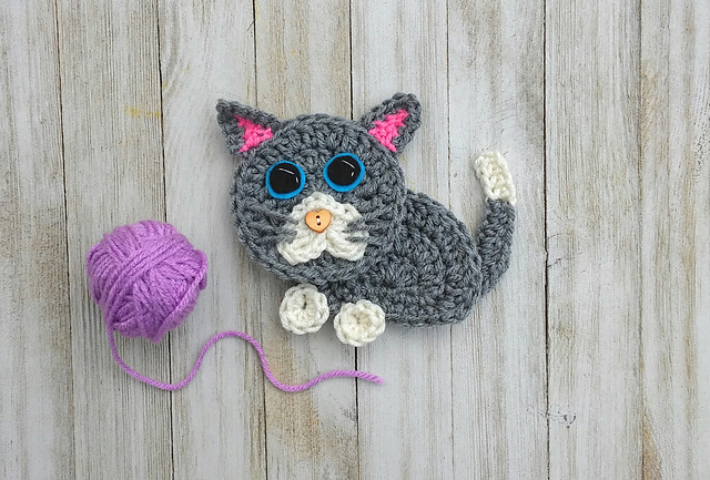 Playful Kitten Applique