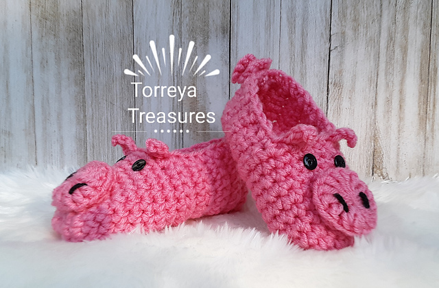 Torreya Piggy Slippers