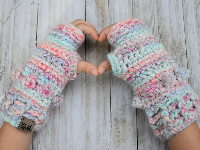 Wanderland Fingerless Gloves