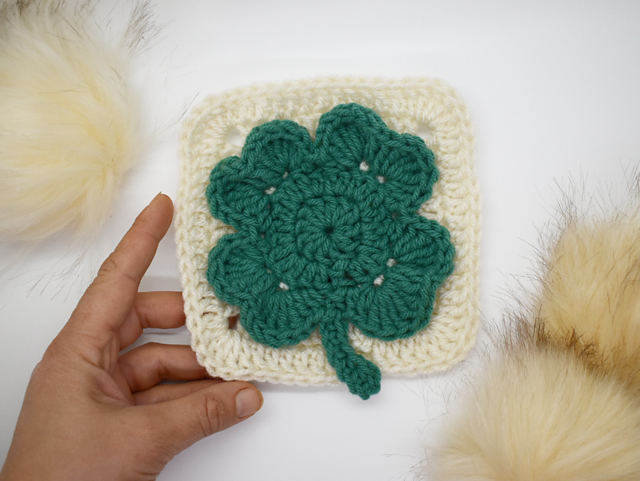 Large Clover Granny Square