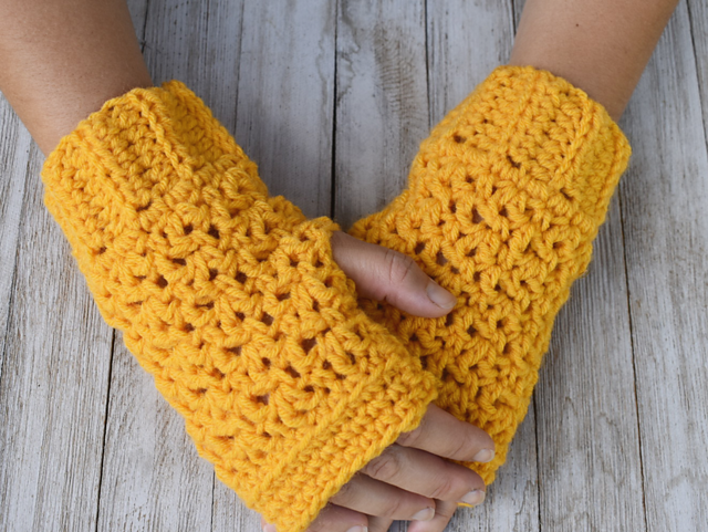 BL'AWESOME fingerless gloves