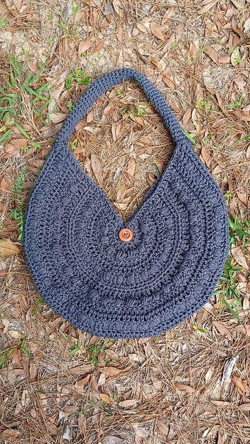 Crescent Puff Purse