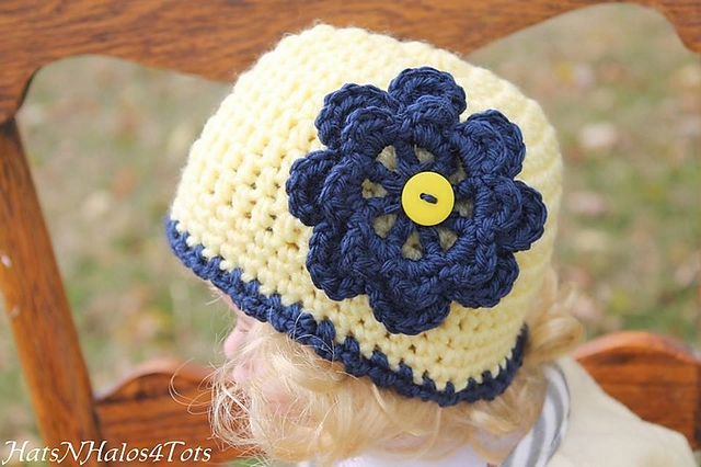Torrie's Easy To Crochet Flower