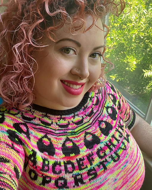 Occultist Pullover