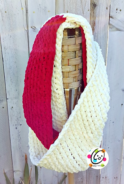 Loopy Scarf