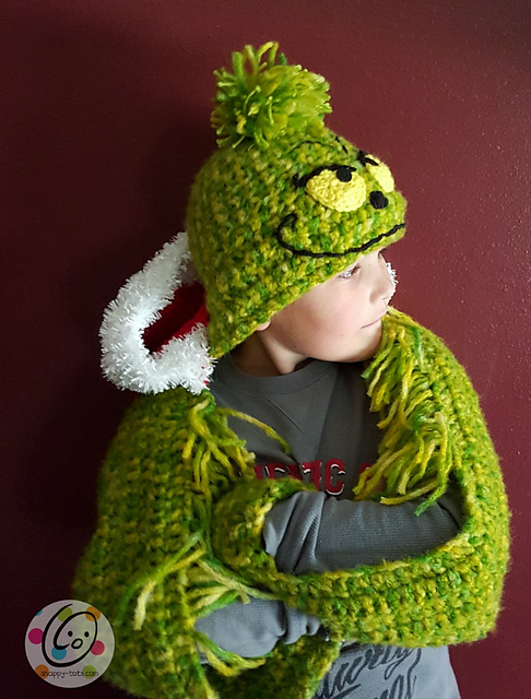 Hooded Holiday Scarf