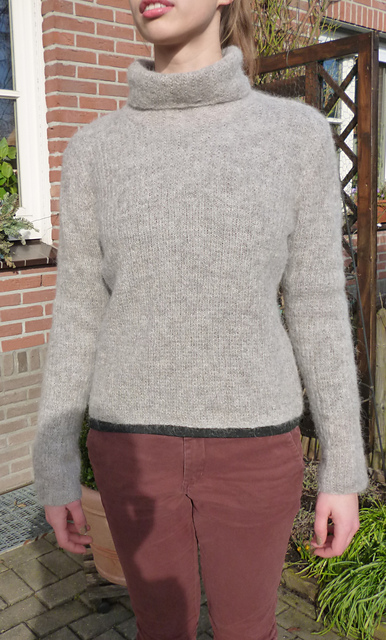 # 31 Rollkragenpulli