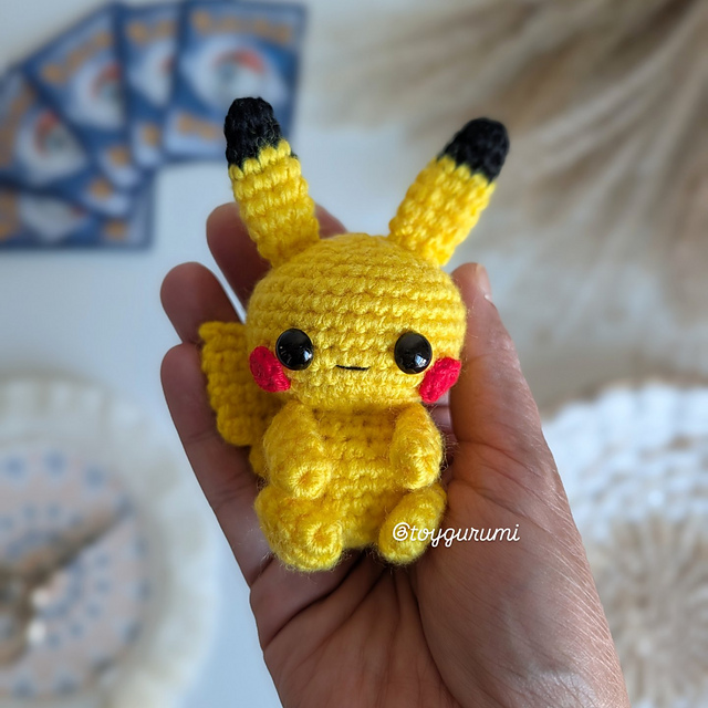 Pokemon Pikachu Amigurumi