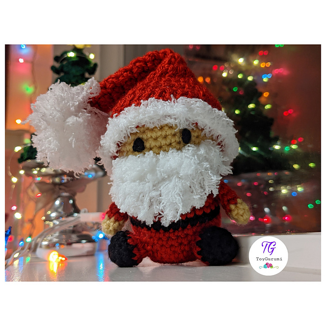 Santa Amigurumi