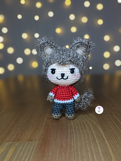 Halloween Wolf Amigurumi