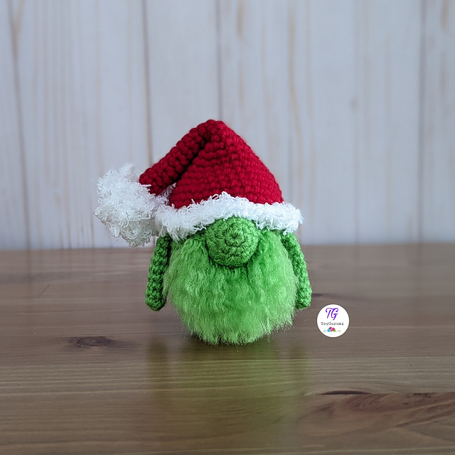 Grinch Gnome Amigurumi