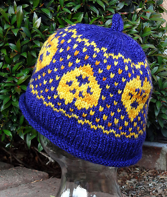 Saundra's Sweet Heart Hat, Paws on my Heart