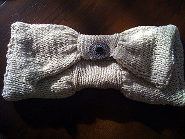 #03 Bow Clutch