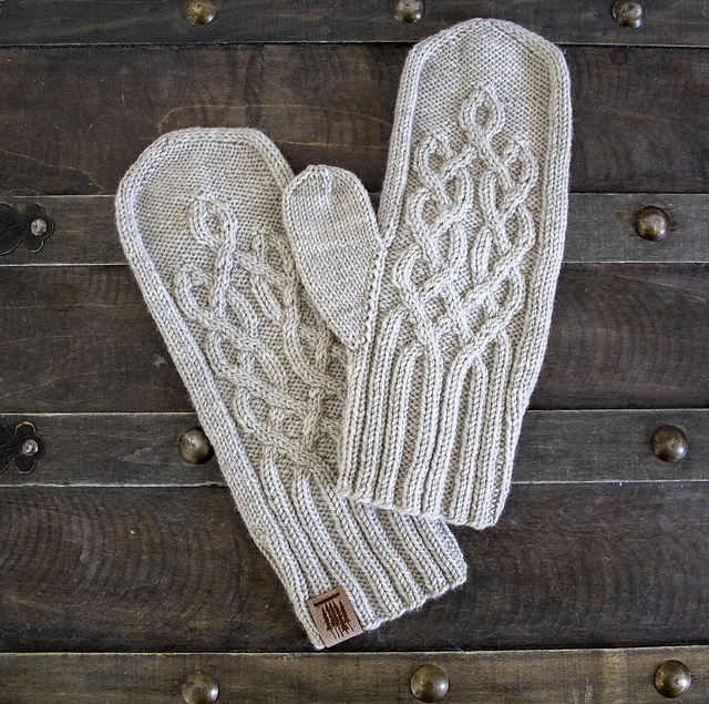 Triquetra Mittens