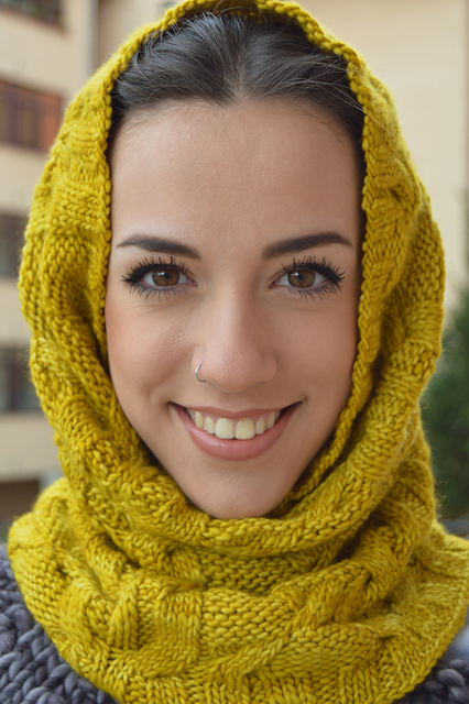 Orzan cowl