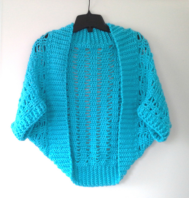 Short 'n Sweet Ribbed Lace Shrug
