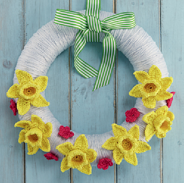 Daffodil wreath