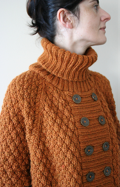 Poncho N°055-T11-063/064 by Phildar Design Team