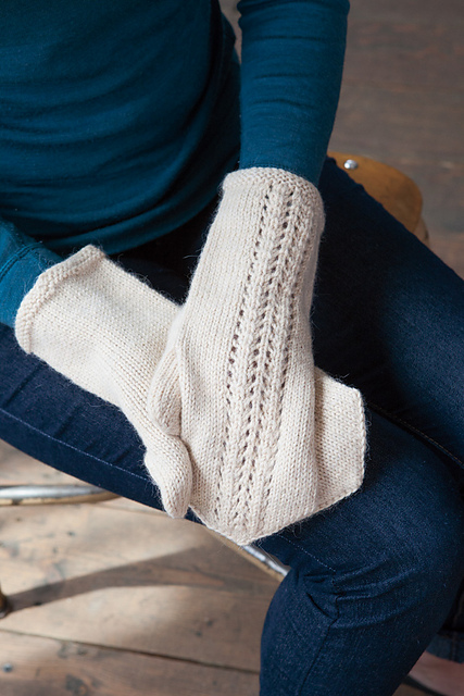 Rosalie mittens