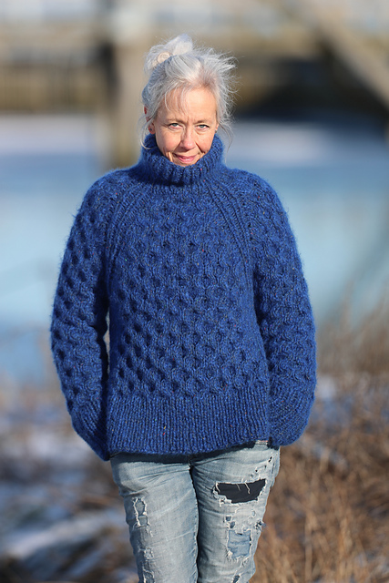 GORM sweater