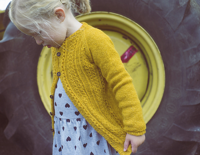 Barnejakka Eivor / Children's Cardigan Eivor