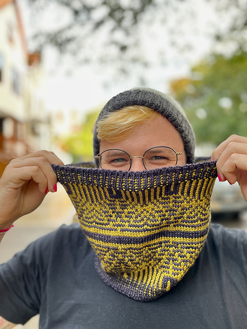 Dioptric Cowl