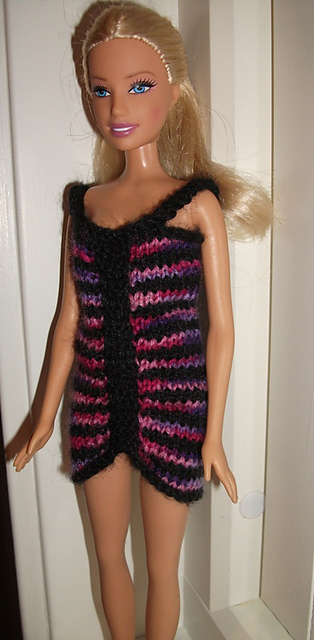#0791 Black and Cherry Skirt and Tunic
