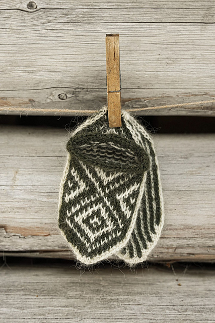 Retki-tossut / Utfärd-sockorna