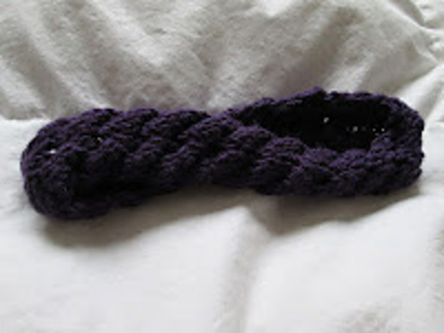 Left Cabled Headband