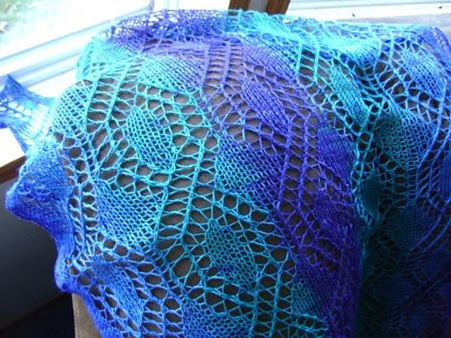 Tropical Twist Pooling Lace Scarf/Stole