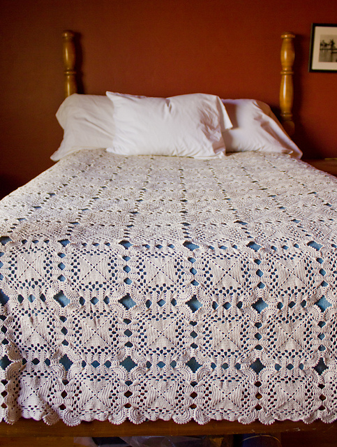 Cockle Shells Bedspread #6052