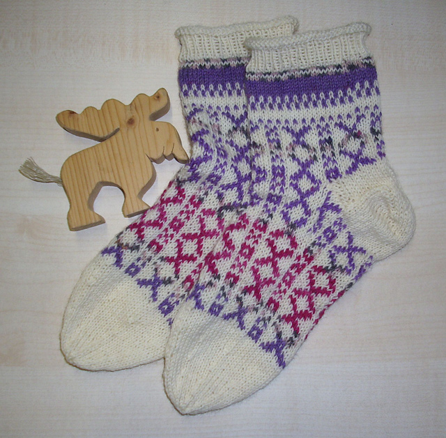 Norwegen - Damensocken mit Einstrickmuster