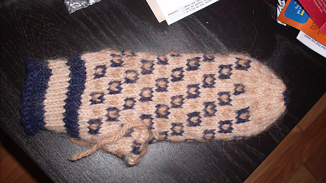 Color Work Thrummed Mitts