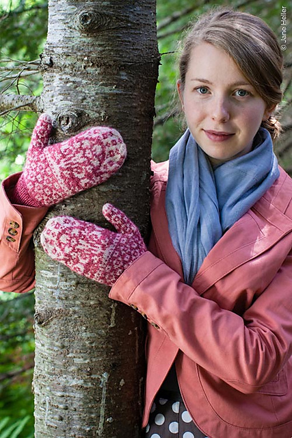 Ravelry: Gentian pattern by Barbara Gregory