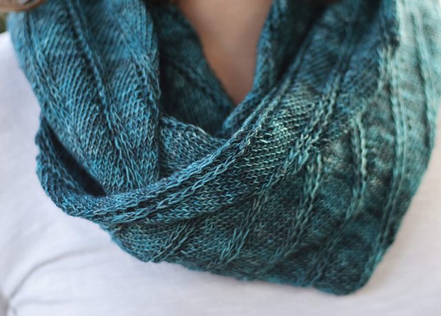Stratosphere Cowl
