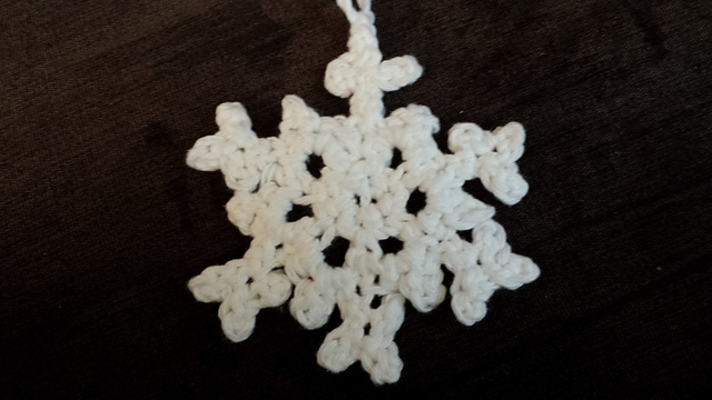 Petite Snowflake