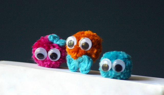 easy pompom bookworm bookmark