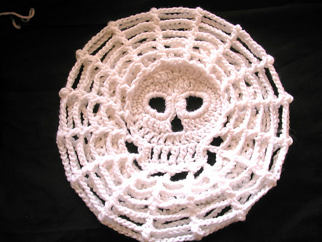 Webbed Skull Slouchy