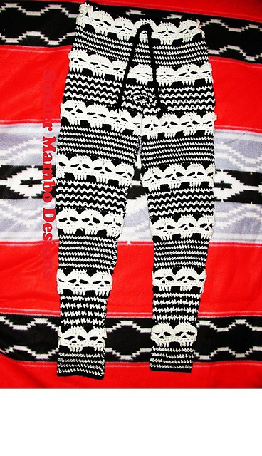 Creepy Skull Leggings